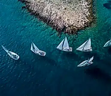 uluslararasi-filo-kaptanligi-egitimi-iyt-flotilla-skipper-569786353 IYT Flotilla Skipper Training / (Uluslararası Gezi Sınıfı, Filo Eşliğinde Kaptanlık Eğitimi)
